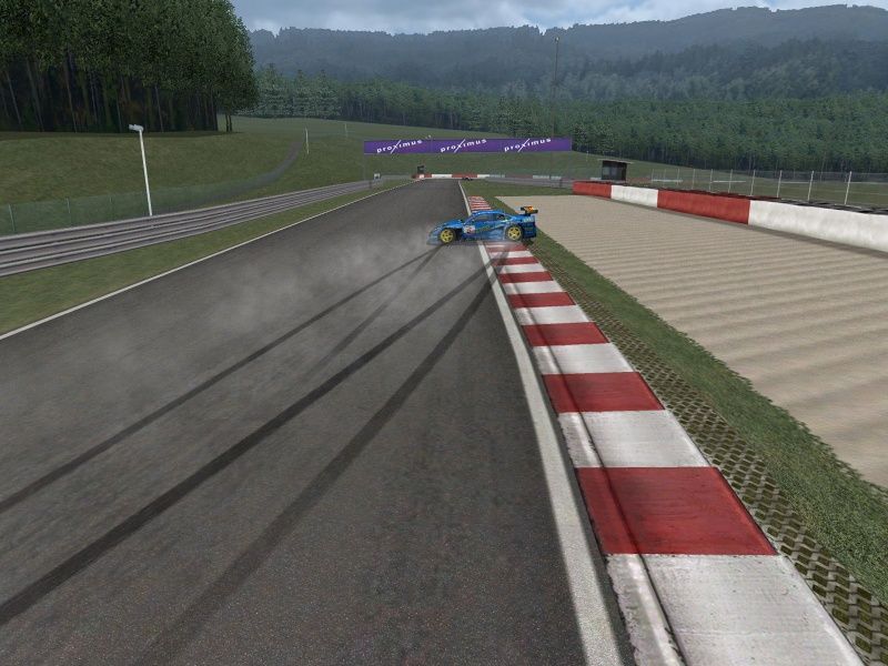 GTR: FIA GT Racing Game - screenshot 1