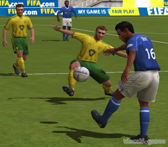 FIFA Soccer 2005 - screenshot 23